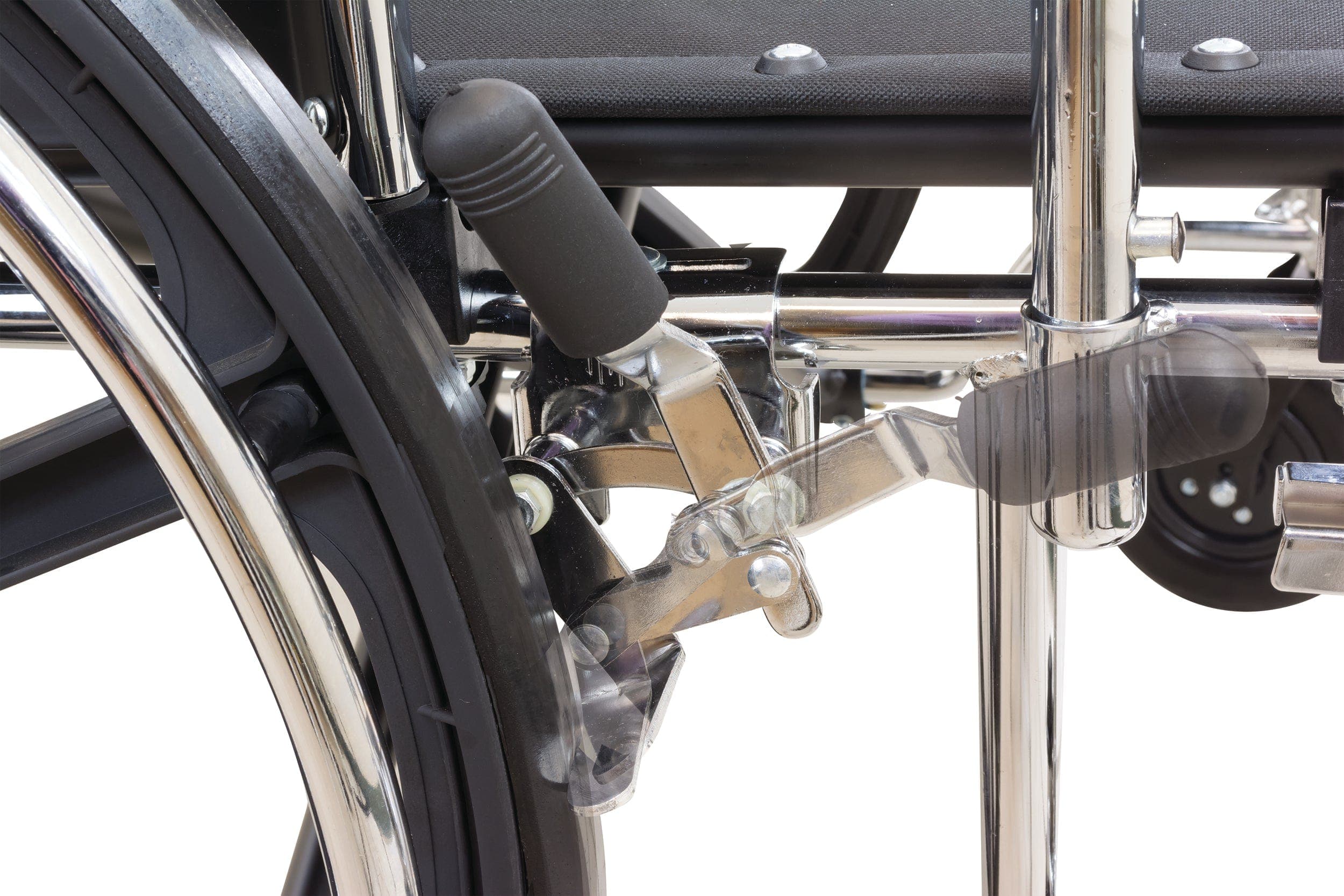 Compass Health K7 Wheelchairs Compass Health ProBasics Heavy Duty K0007 Wheelchair, 26" x 20" Seat with Legrests,