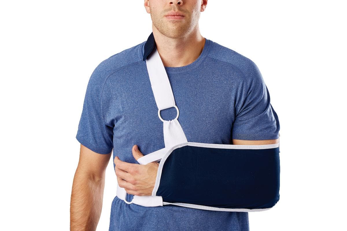 Medline L Medline Sling-Style Shoulder Immobilizer with Neck Pad