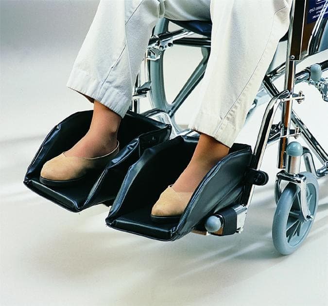 SkilCare Wheelchair accessories SkilCare Swing-Away Foot Support - Left