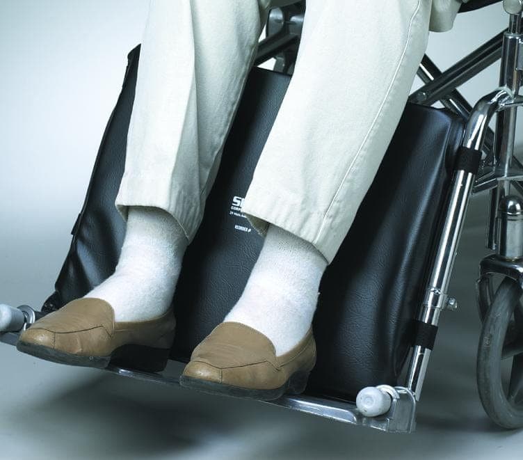 SkilCare Wheelchair accessories 16"-18" W/C SkilCare Wheelchair Leg Pad